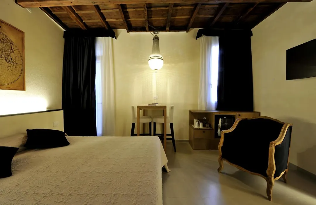 Studio 27-1